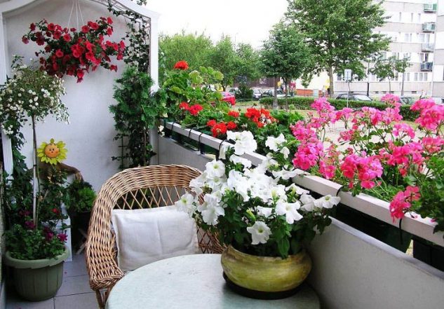 luxury and stylish balcony designs